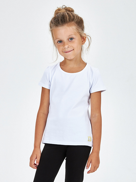 Футболка для девочки на ребенке