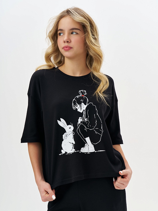 Пижама для девочки на ребенке