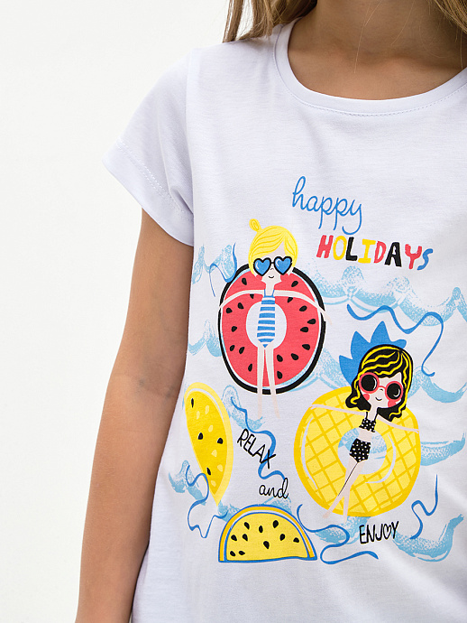 Футболка для девочки на ребенке